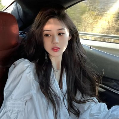一线女星深夜共进晚餐，一个月内幕曝光，粉丝集体脱粉